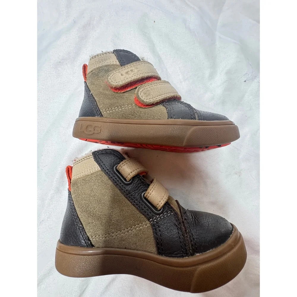 UGG Kids Rennon II Brown Olive Leather High Top Sneakers Hook Loop Straps Sz 6
